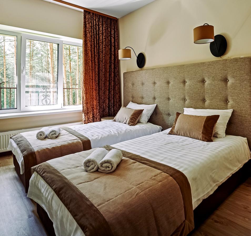 Isloch Park Otel Rakaw Dış mekan fotoğraf
