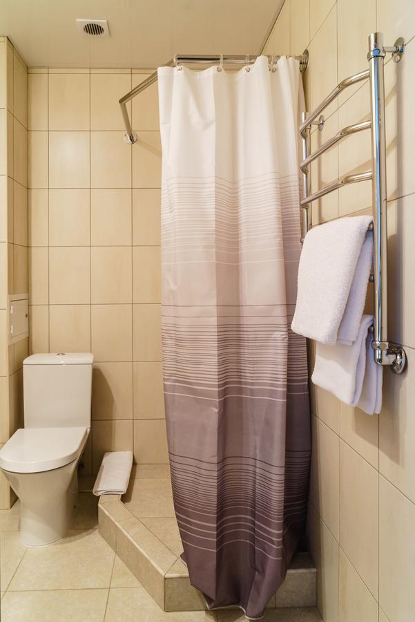 Isloch Park Otel Rakaw Dış mekan fotoğraf