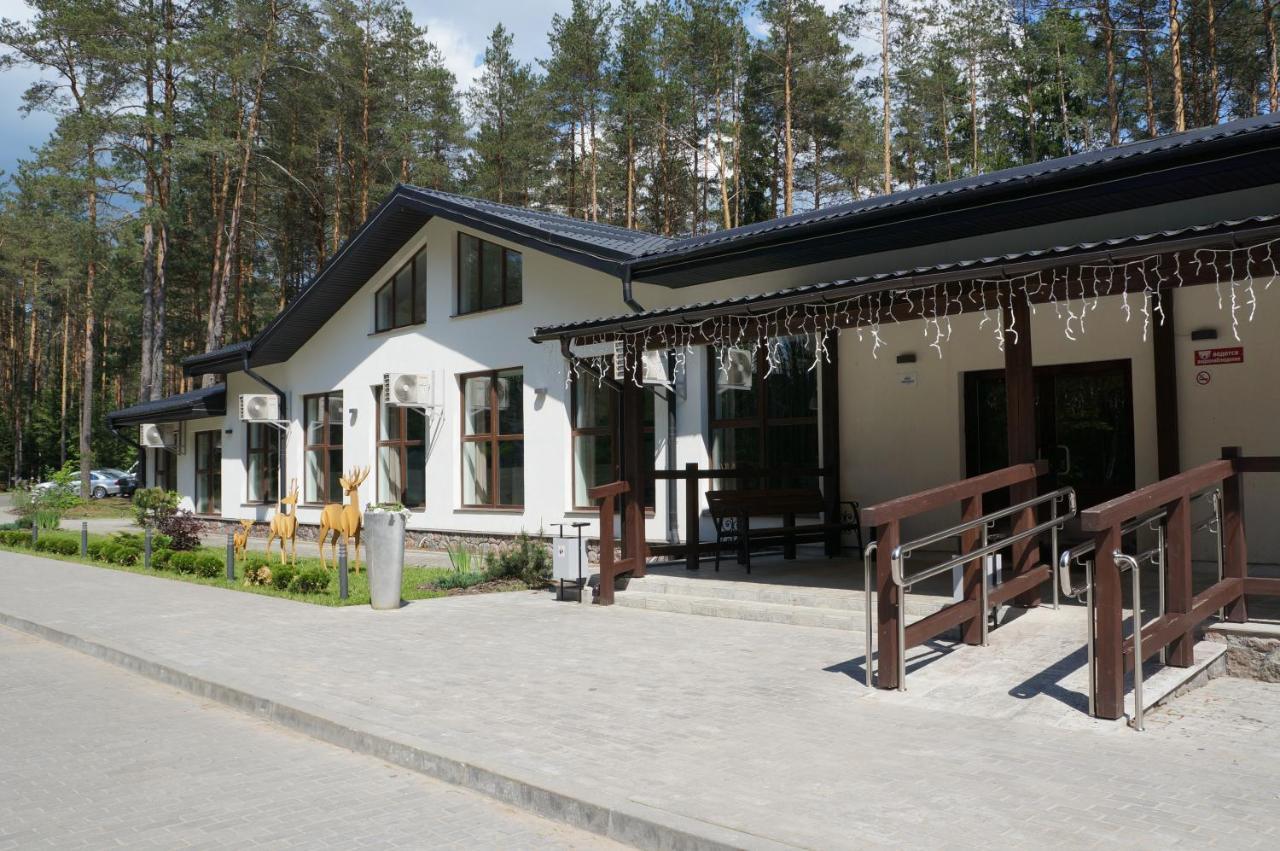 Isloch Park Otel Rakaw Dış mekan fotoğraf